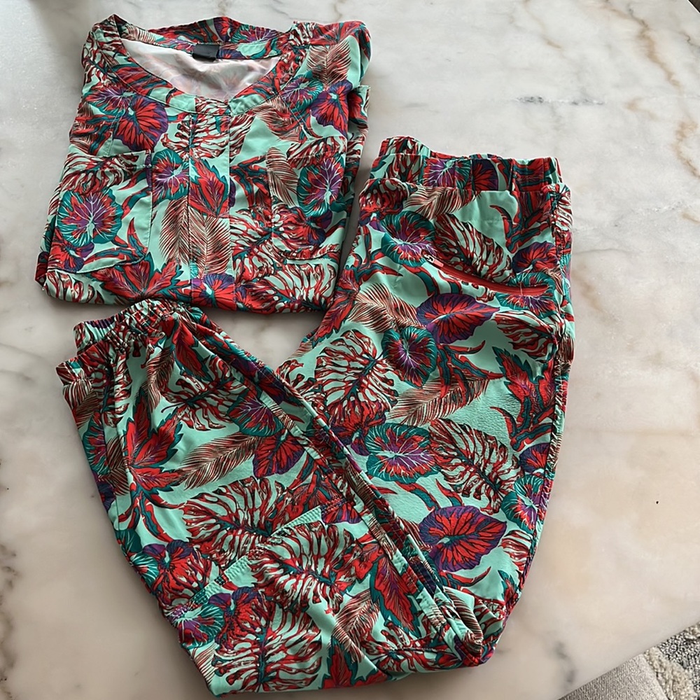 Merrell Mint Green Tropical Print Track Pants & Top